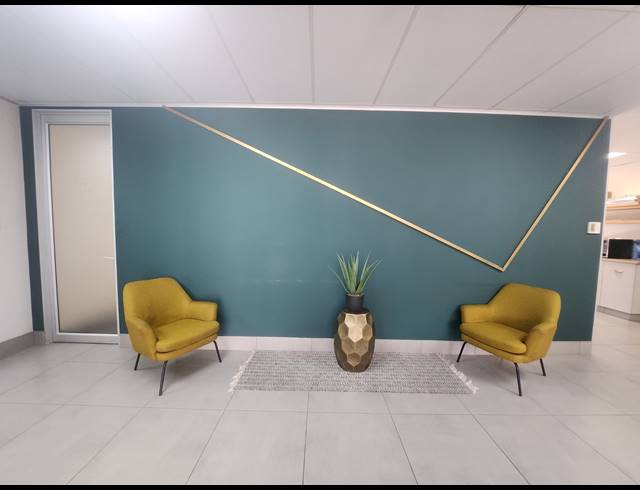 485M² OFFICE TO LET IN VORNA VALLEY